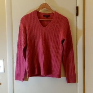 346 Brooks Brothers Pure Cashmere V-neck cable knit sweater Size Medium